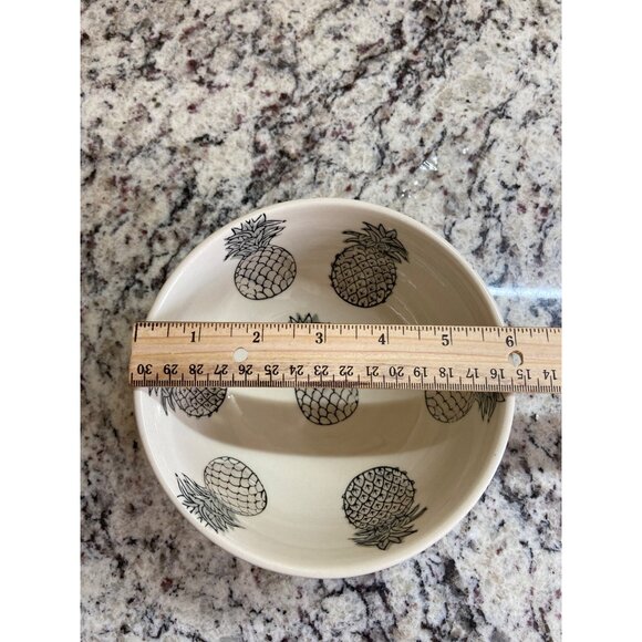 Signature Housewares Pineapple Ceramic Bowls Set Of 2 Microwave Dishwasher Safe - Picture 6 of 7